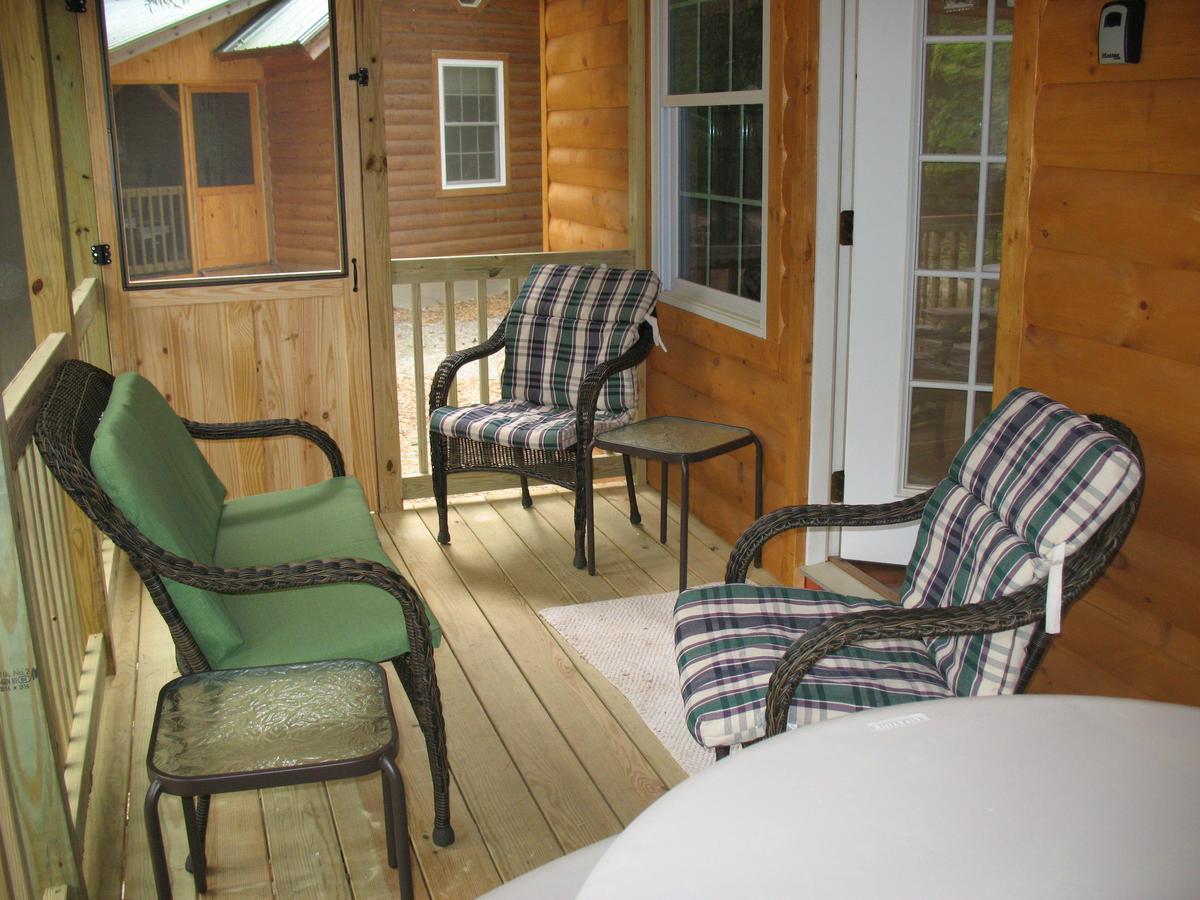 Okie Dokie Cabins Tamworth Exterior foto